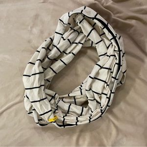 Black and white striped circle scarf